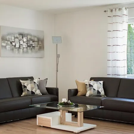 Donau Apartment *